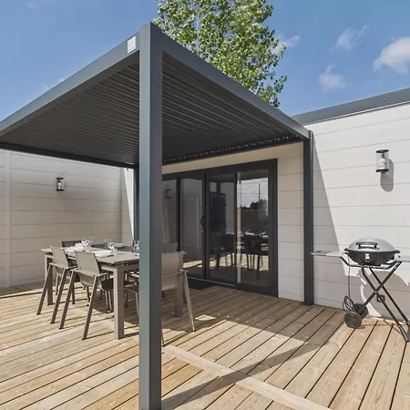 シャレー Piscine Chauffee Commune, Sejour Pour 6 サン・ジル・クロワ・ド・ヴィ